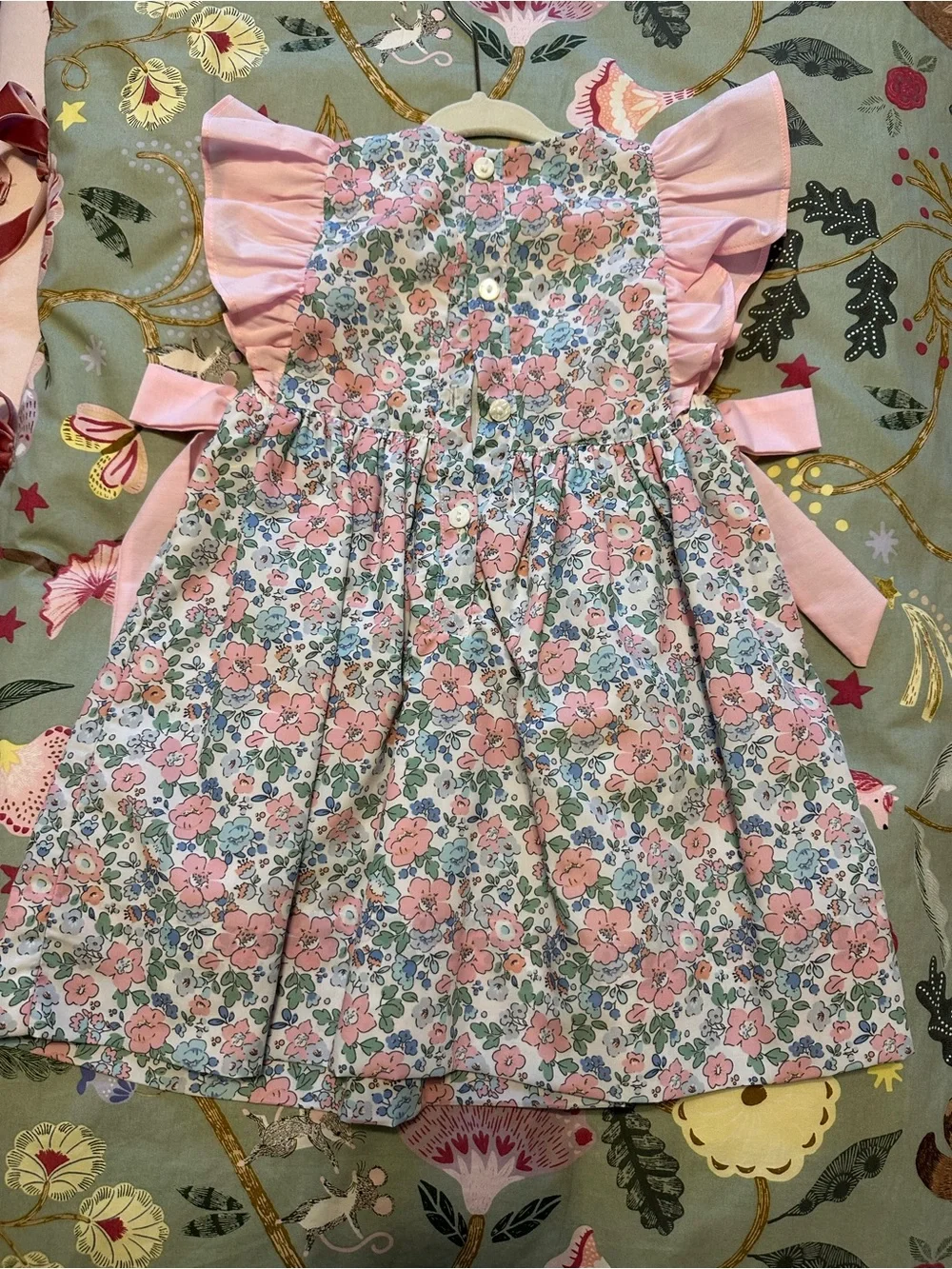 Girls 2T pink floral ruffle dress with side bows